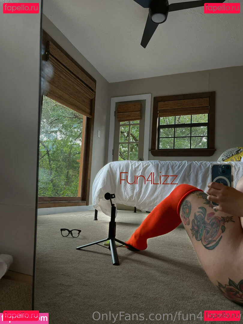 fun4lizzsfw Onlyfans Photo Gallery 