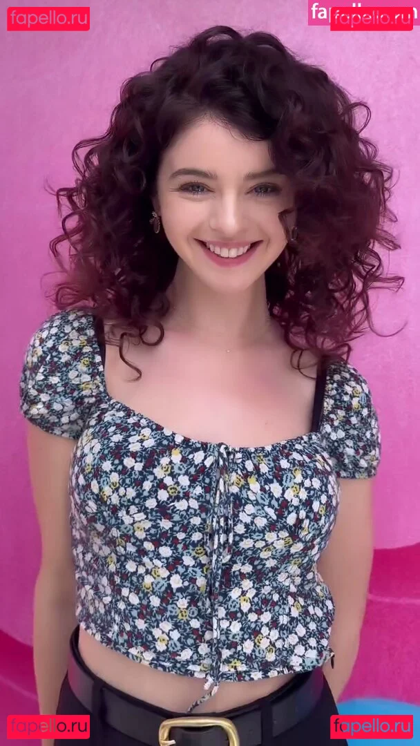 Cleo Lazuli Onlyfans Photo Gallery 