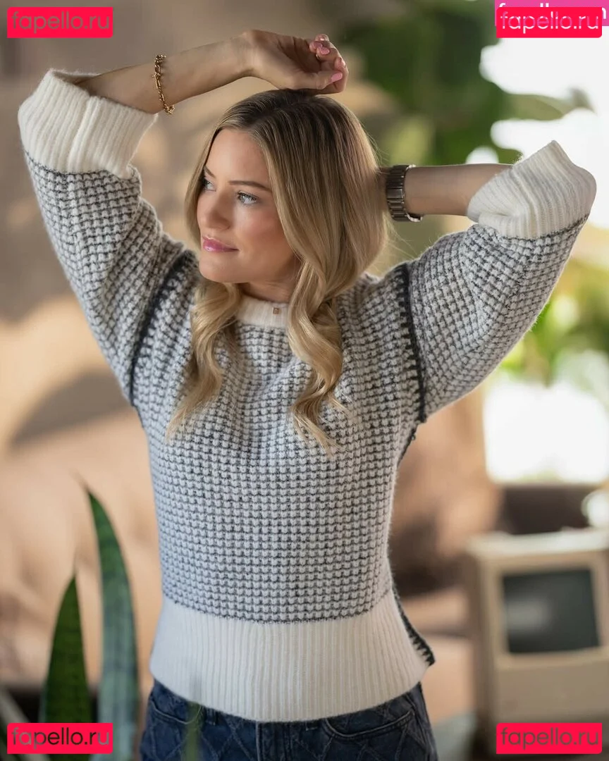 iJustine Onlyfans Photo Gallery 