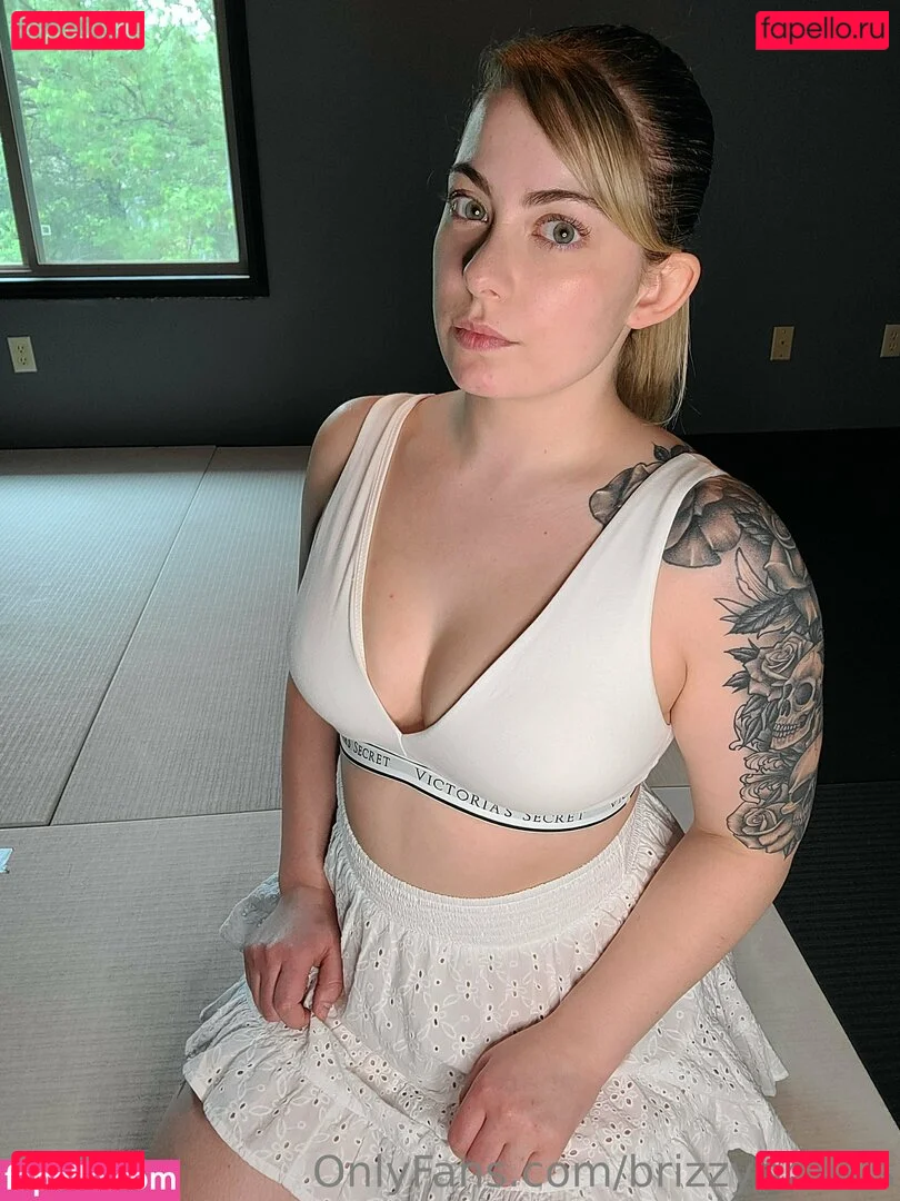 brizzybrawls Onlyfans Photo Gallery 