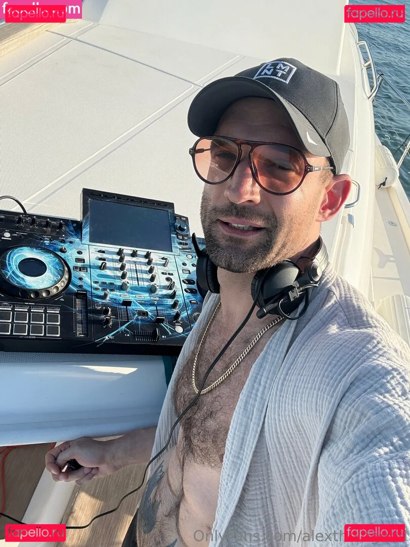 alexthelegend Onlyfans Photo Gallery 