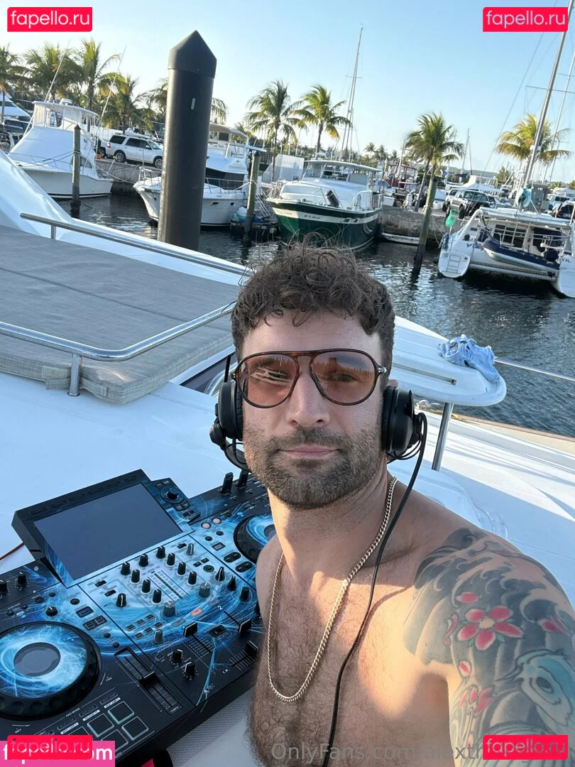 alexthelegend Onlyfans Photo Gallery 