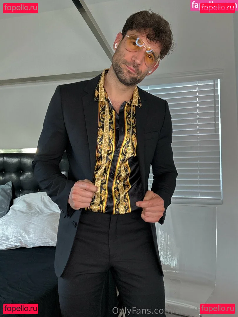 alexthelegend Onlyfans Photo Gallery 