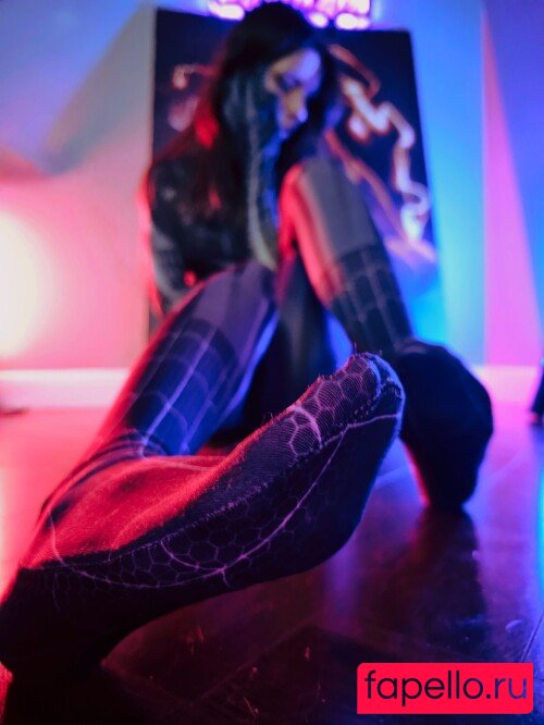 zelenaya_zlaya Onlyfans Photo Gallery 