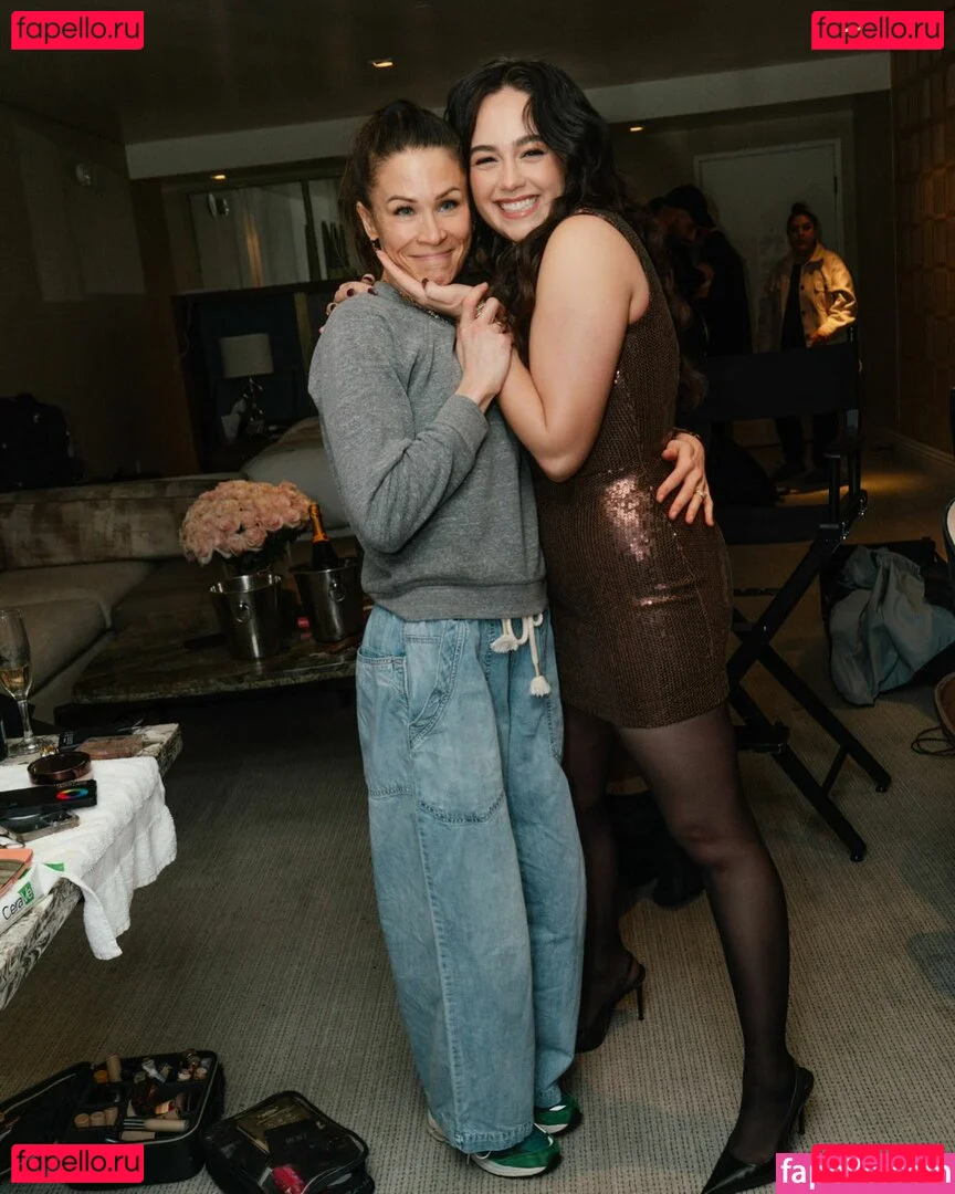 Mizuhara Onlyfans Photo Gallery 