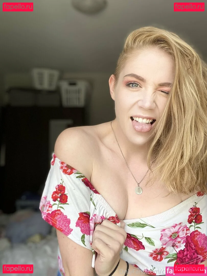 chaosandmagic Onlyfans Photo Gallery 