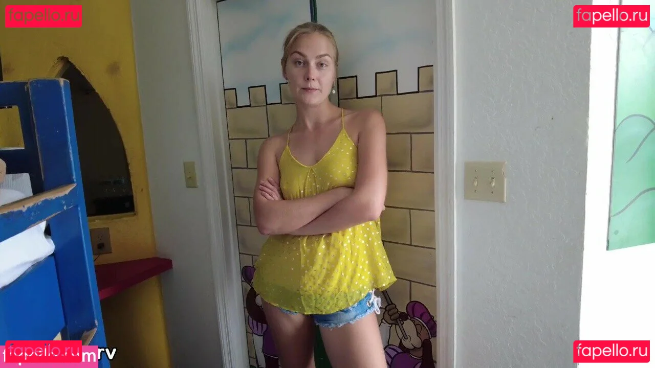 Vika_Model Onlyfans Photo Gallery 