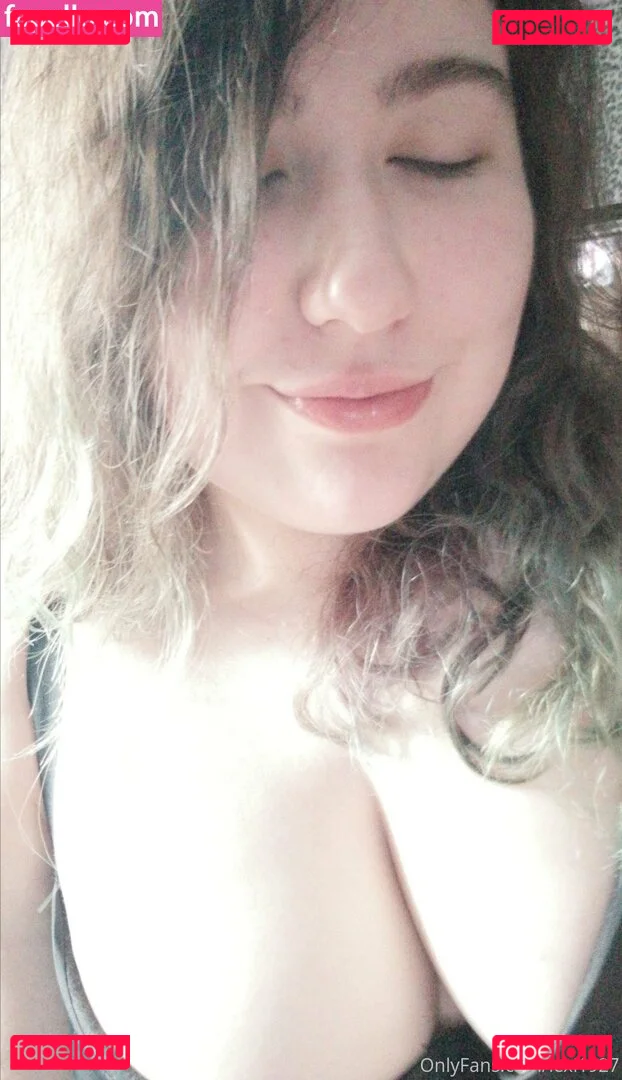 lexi1927 Onlyfans Photo Gallery 