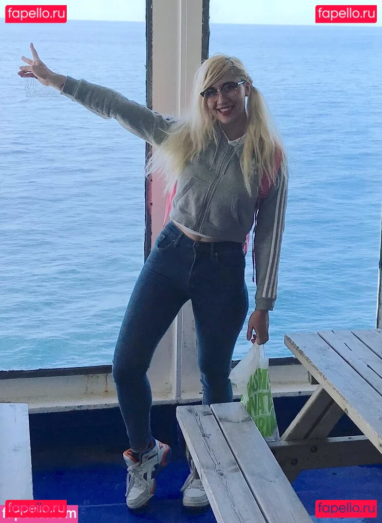 Sinneddonut Onlyfans Photo Gallery 