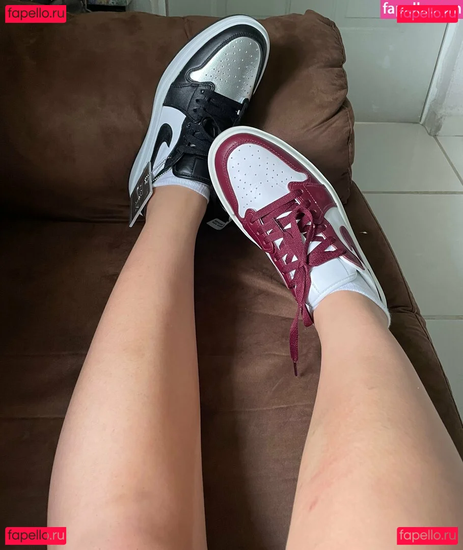 anafeetish Onlyfans Photo Gallery 