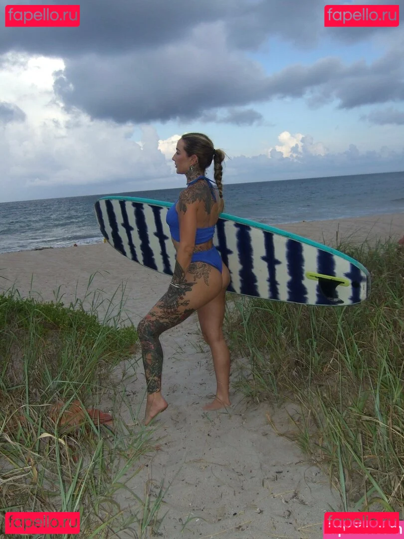 Surfwithclaire Onlyfans Photo Gallery 