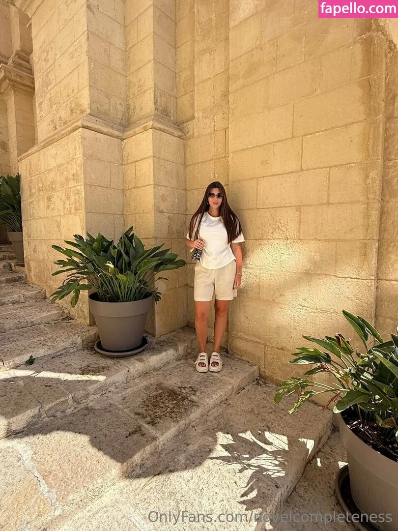 novelcompleteness Onlyfans Photo Gallery 