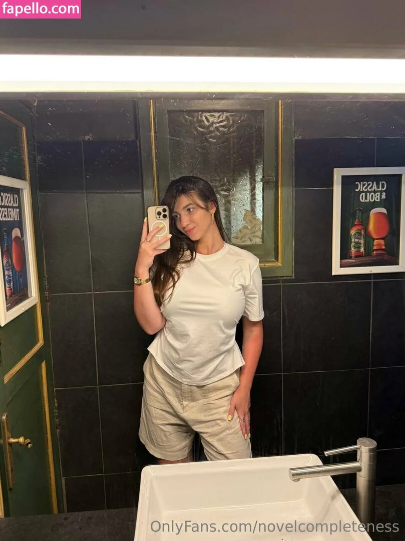 novelcompleteness Onlyfans Photo Gallery 