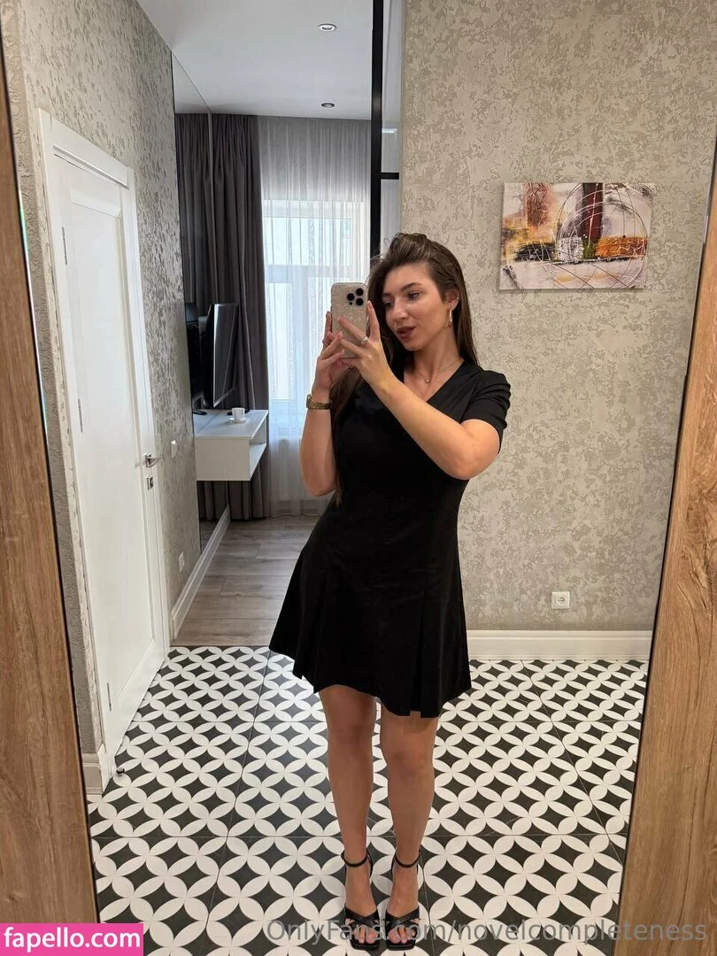 novelcompleteness Onlyfans Photo Gallery 