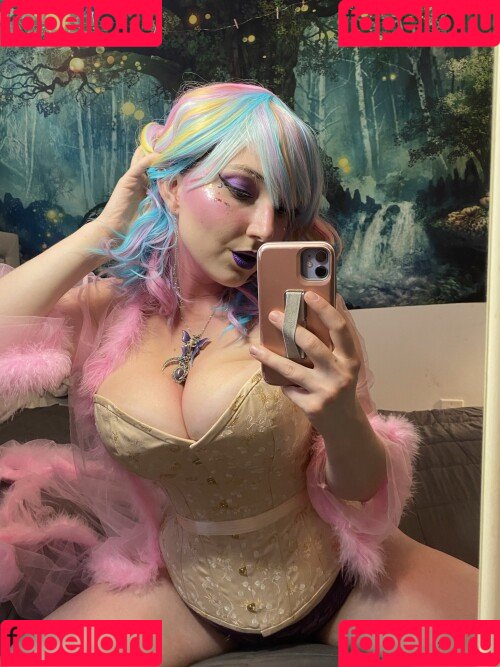 Calliope Rossi Onlyfans Photo Gallery 