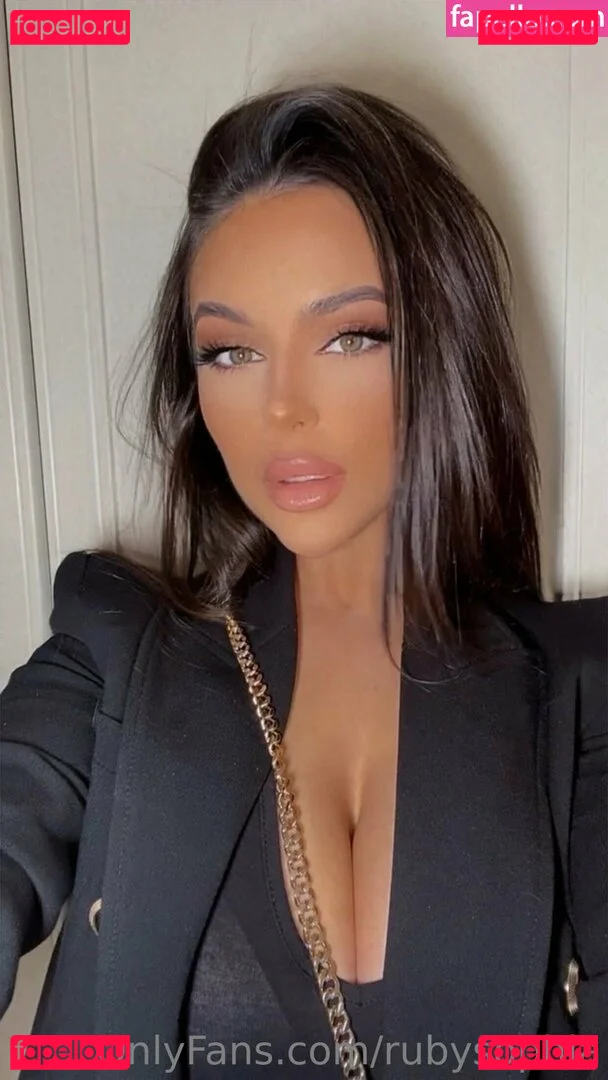 Sophie Ruby Blake Onlyfans Photo Gallery 