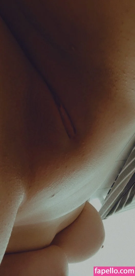 DienackteAnna Onlyfans Photo Gallery 