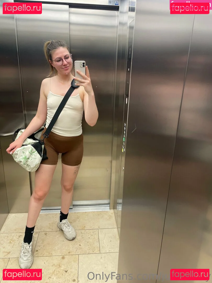 julesstory Onlyfans Photo Gallery 