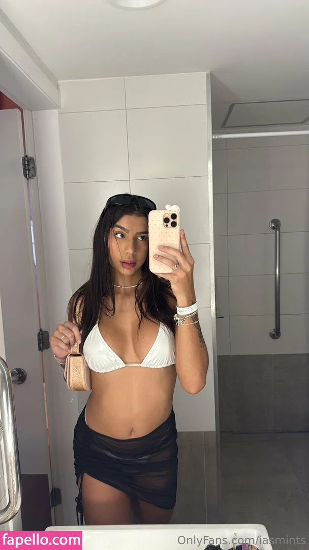 iasmints Onlyfans Photo Gallery 