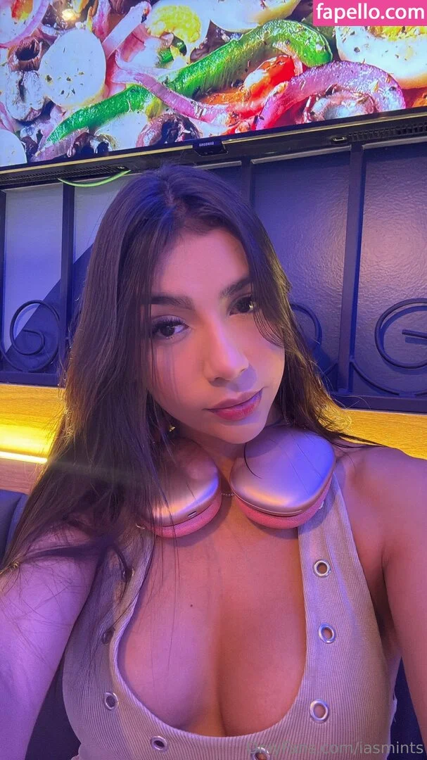 iasmints Onlyfans Photo Gallery 