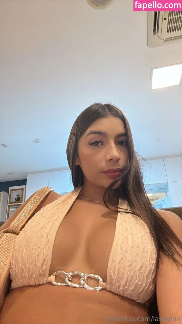 iasmints Onlyfans Photo Gallery 