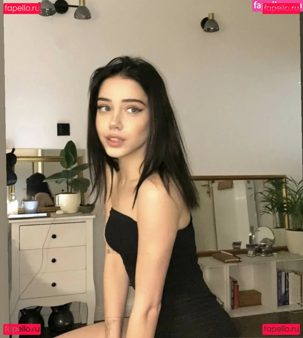 Davina Onlyfans Photo Gallery 