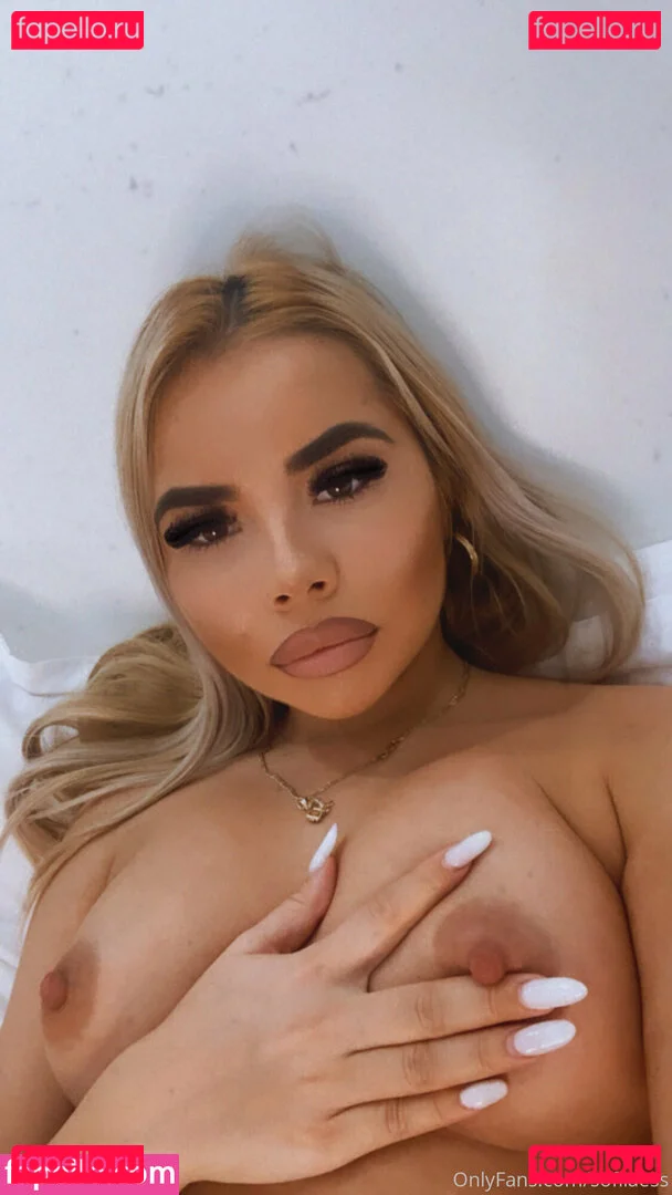 sofiiaess Onlyfans Photo Gallery 