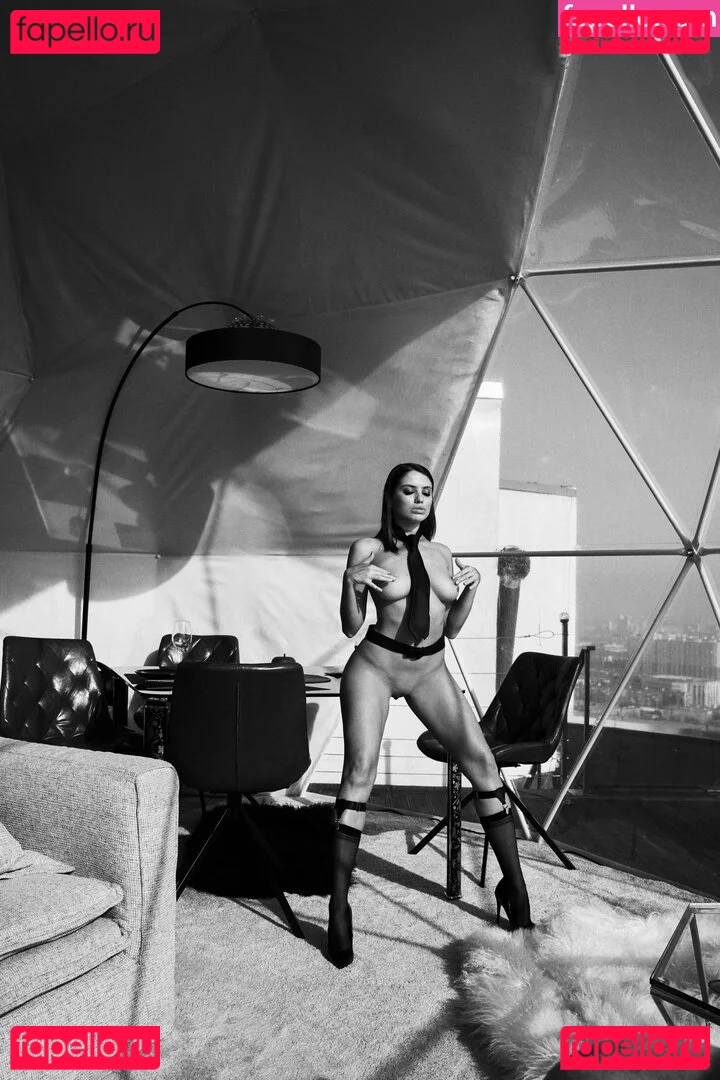 Margo Dumas Onlyfans Photo Gallery 