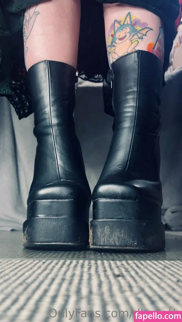 dbzgoth Onlyfans Photo Gallery 