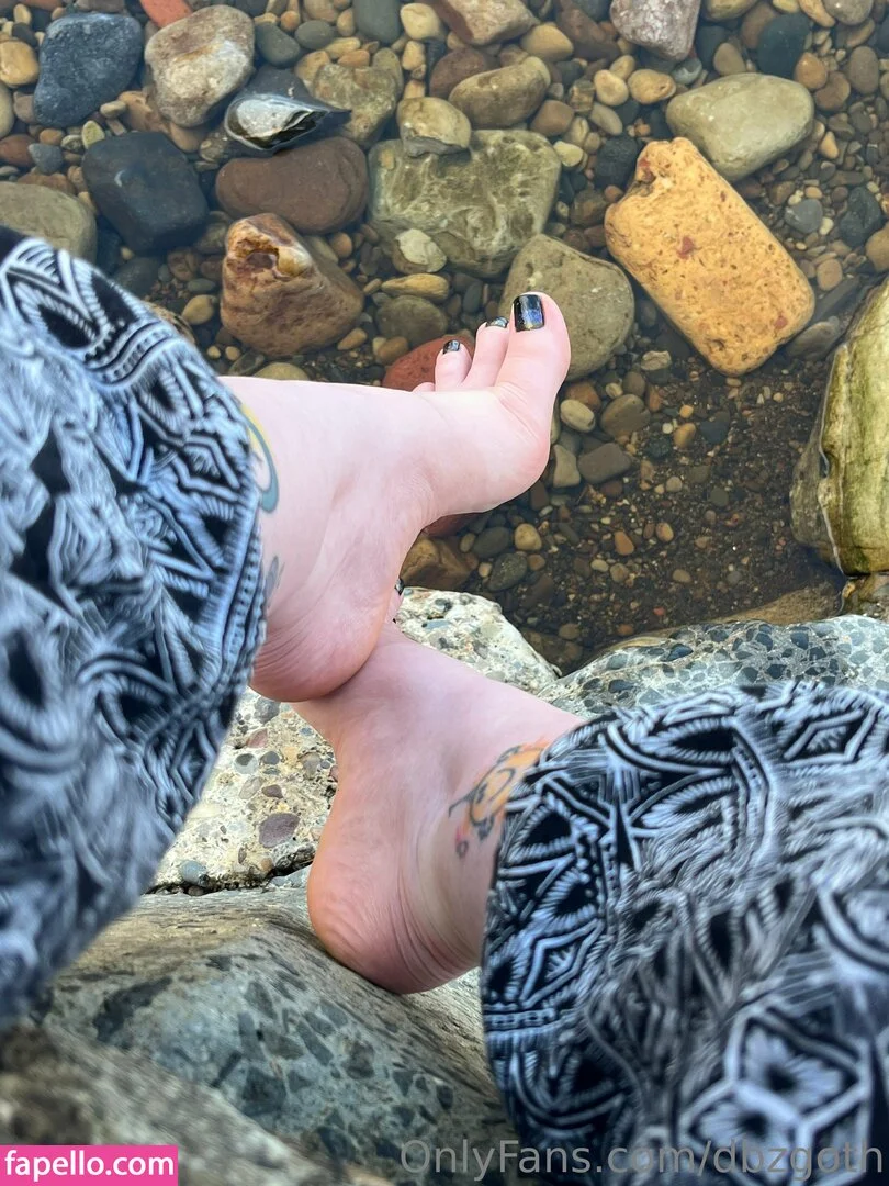 dbzgoth Onlyfans Photo Gallery 