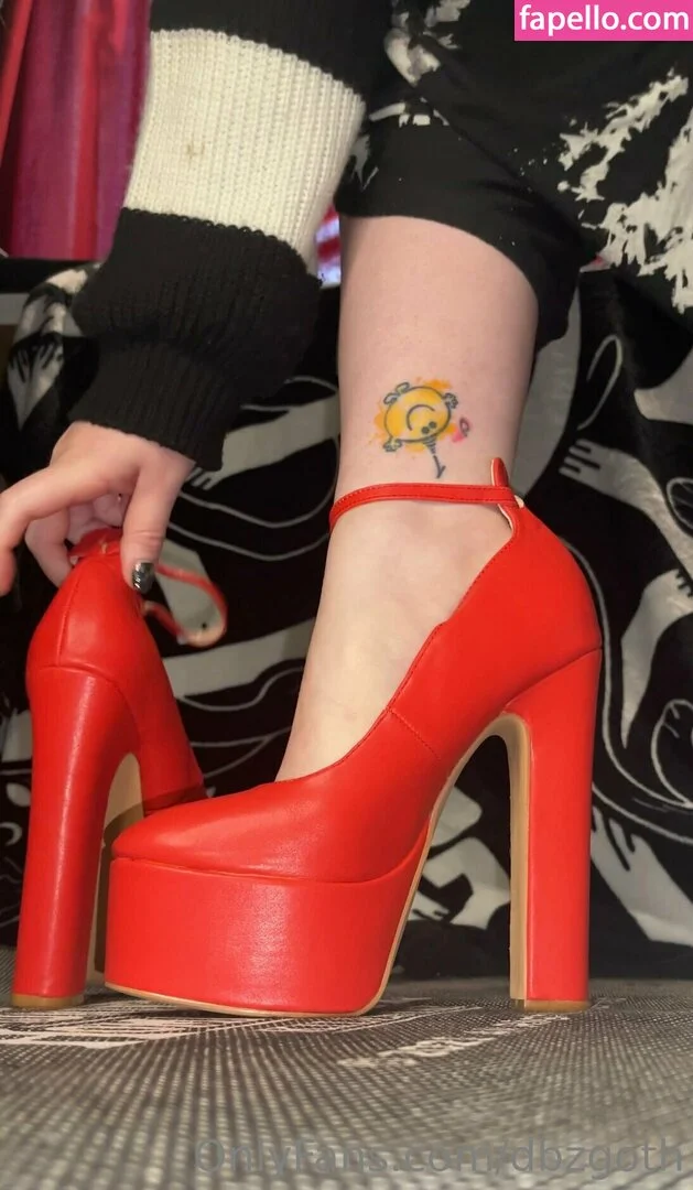 dbzgoth Onlyfans Photo Gallery 