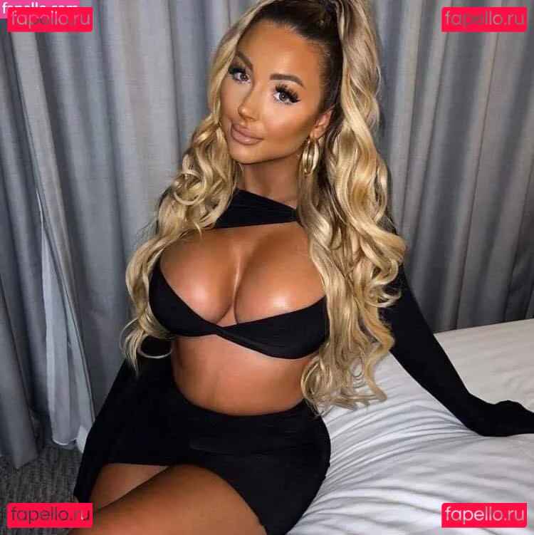 Beth Amelia Onlyfans Photo Gallery 