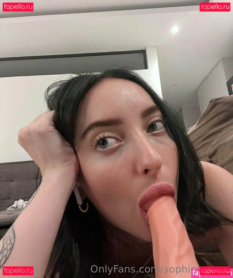 Sophie Carson Onlyfans Photo Gallery 