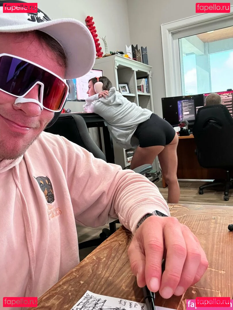 tmotp Onlyfans Photo Gallery 