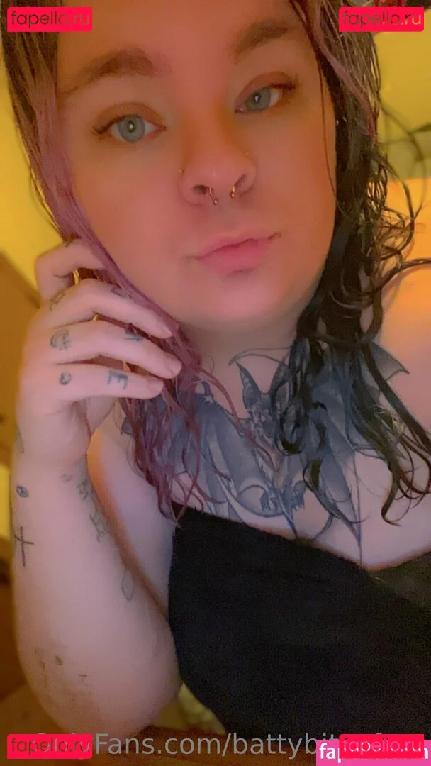 battybitxxfree Onlyfans Photo Gallery 