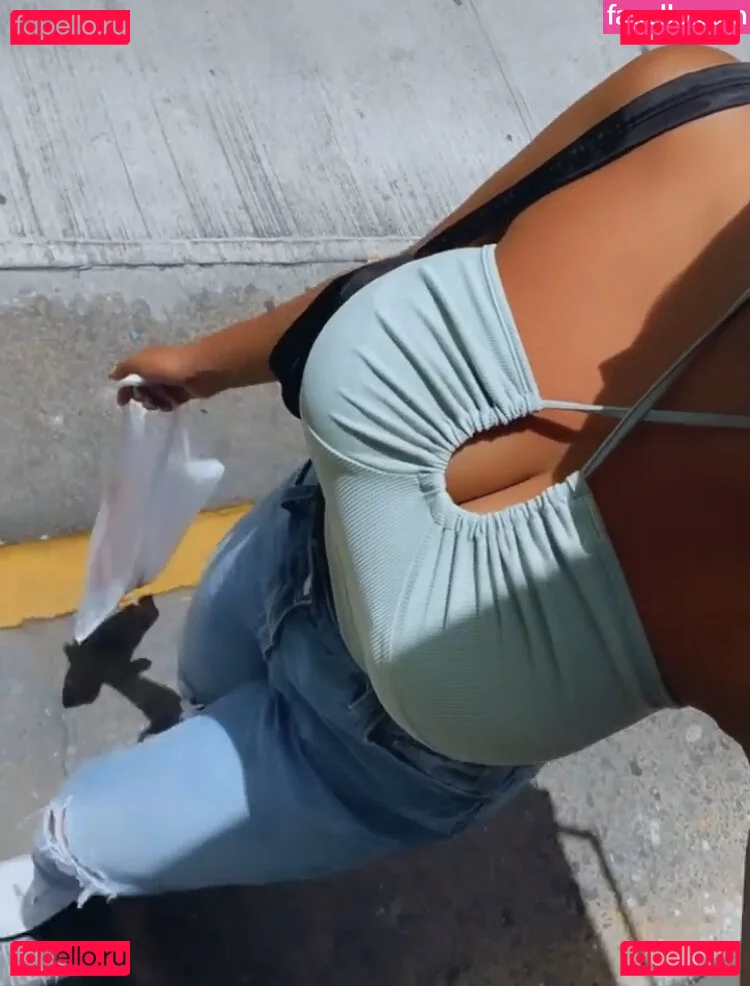 Leslie Sanchez Onlyfans Photo Gallery 