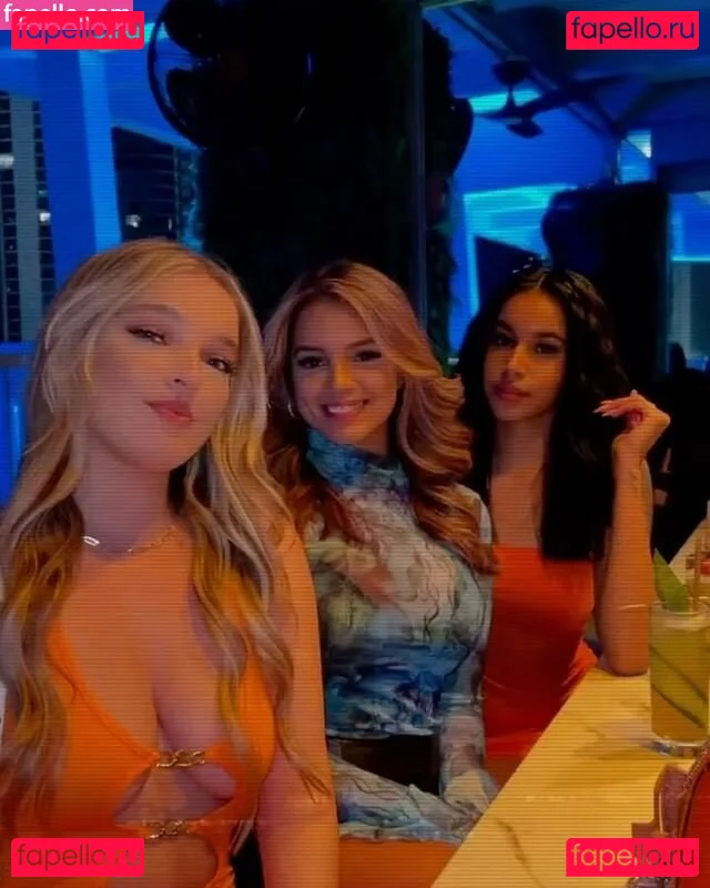 Leslie Sanchez Onlyfans Photo Gallery 