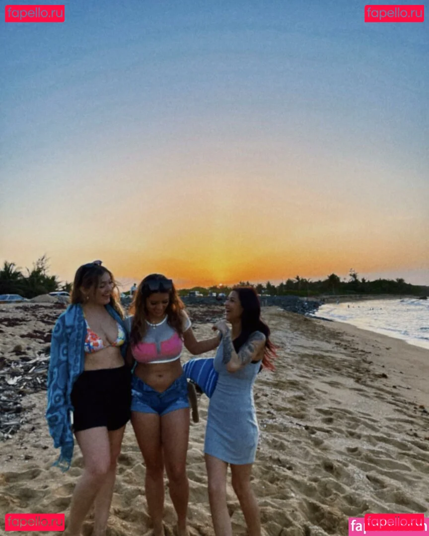 Leslie Sanchez Onlyfans Photo Gallery 