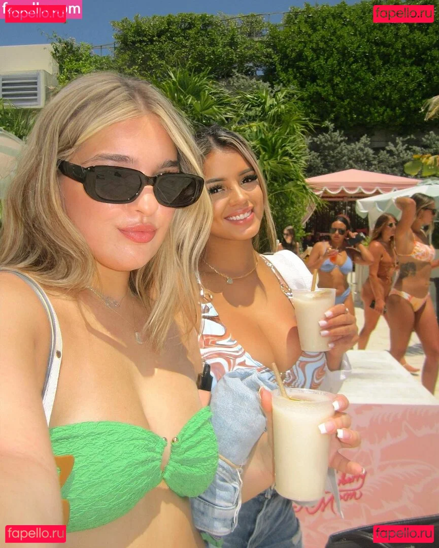 Leslie Sanchez Onlyfans Photo Gallery 