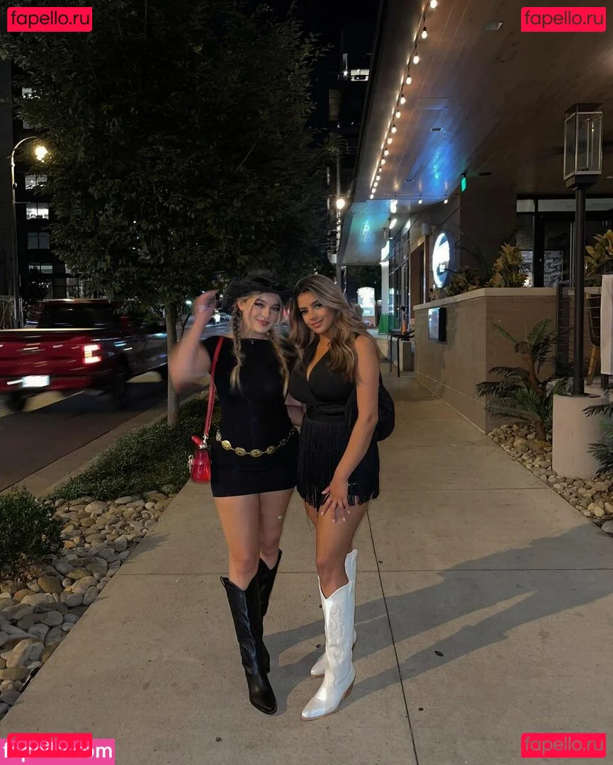 Leslie Sanchez Onlyfans Photo Gallery 