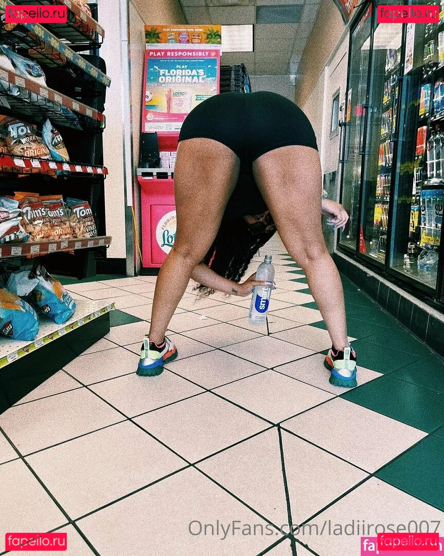 bodyonrose Onlyfans Photo Gallery 