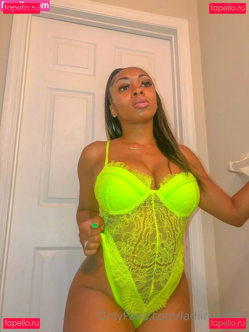 bodyonrose Onlyfans Photo Gallery 