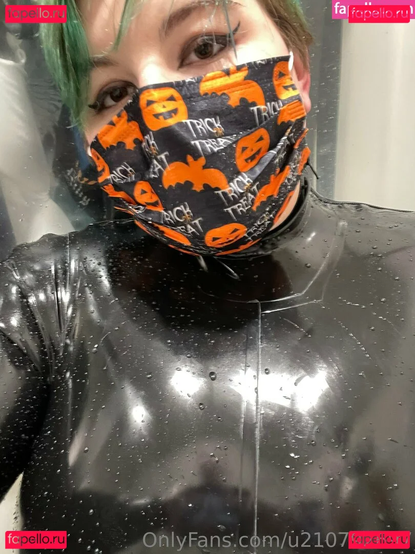 u210792697 Onlyfans Photo Gallery 