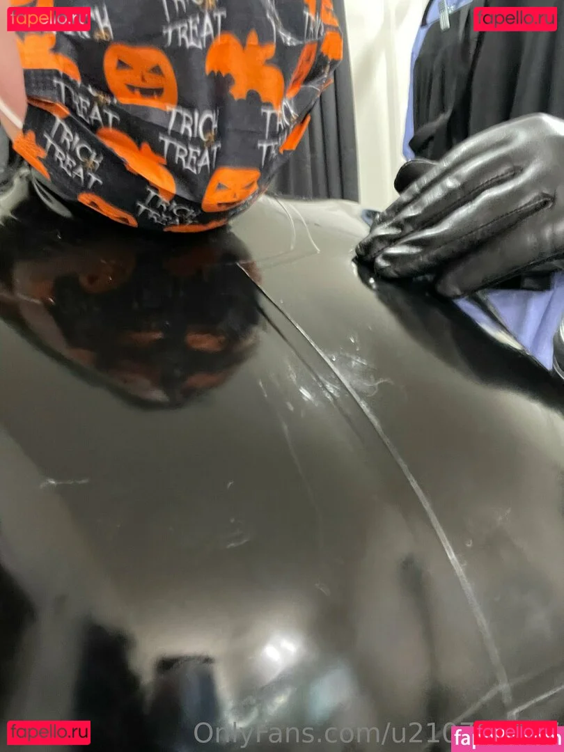 u210792697 Onlyfans Photo Gallery 