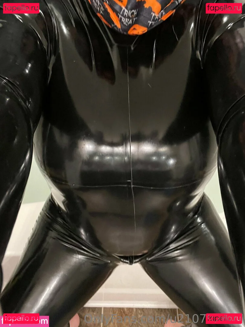 u210792697 Onlyfans Photo Gallery 