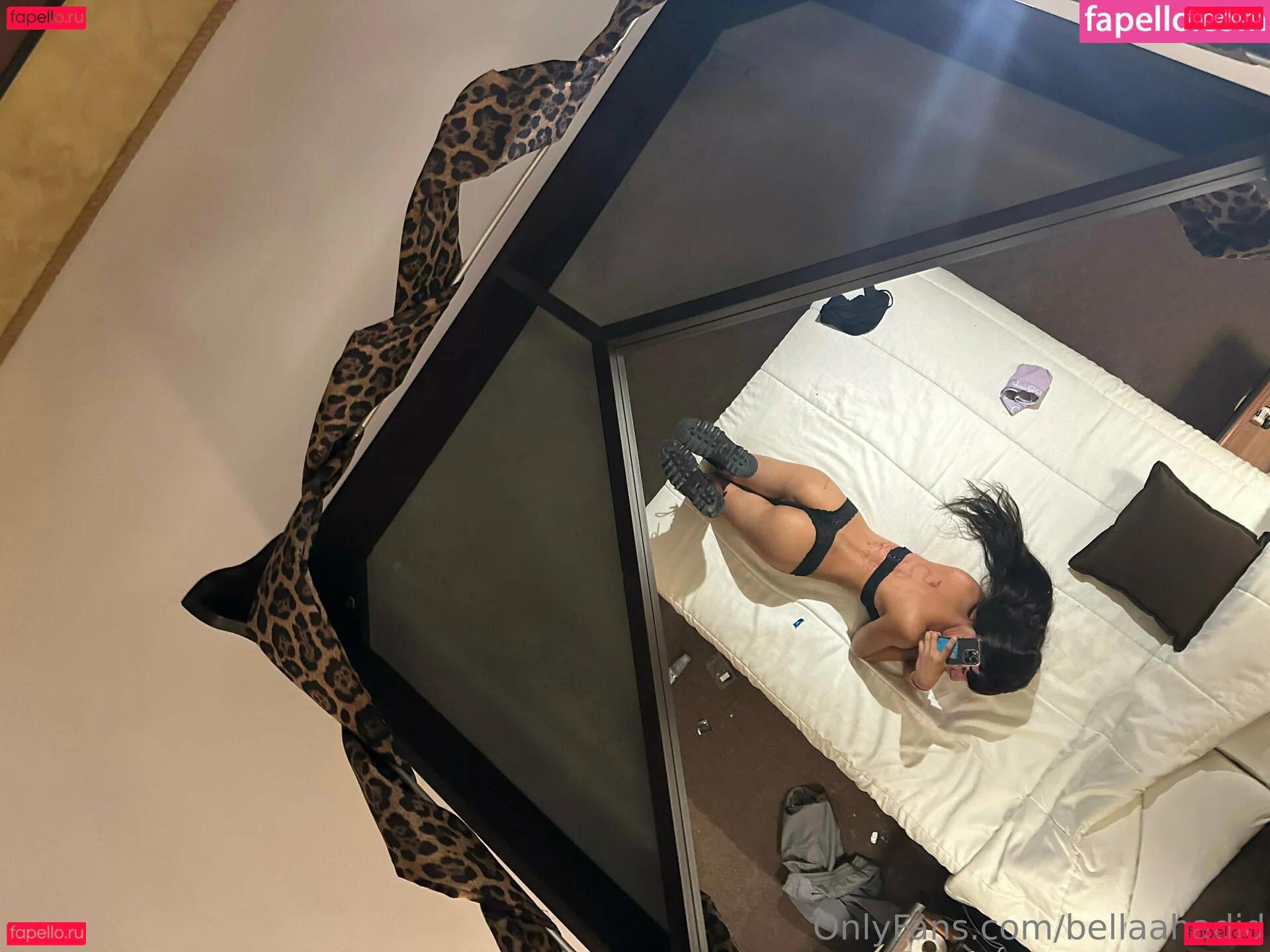 bellaahadid Onlyfans Photo Gallery 