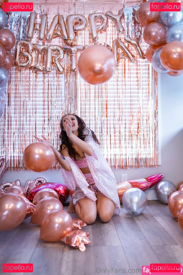 queen6cilla Onlyfans Photo Gallery 