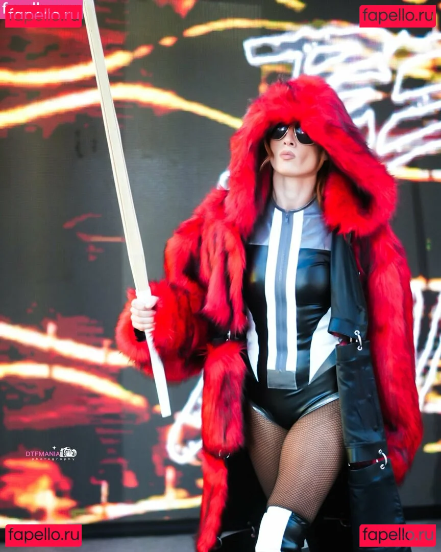 Becky Lynch Onlyfans Photo Gallery 