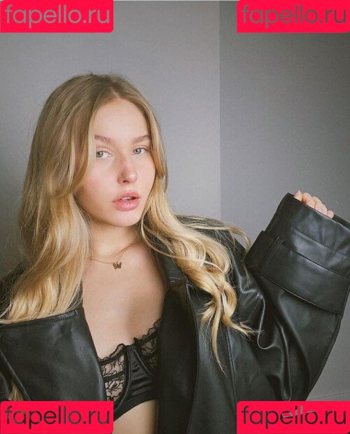 cirizzzle Onlyfans Photo Gallery 