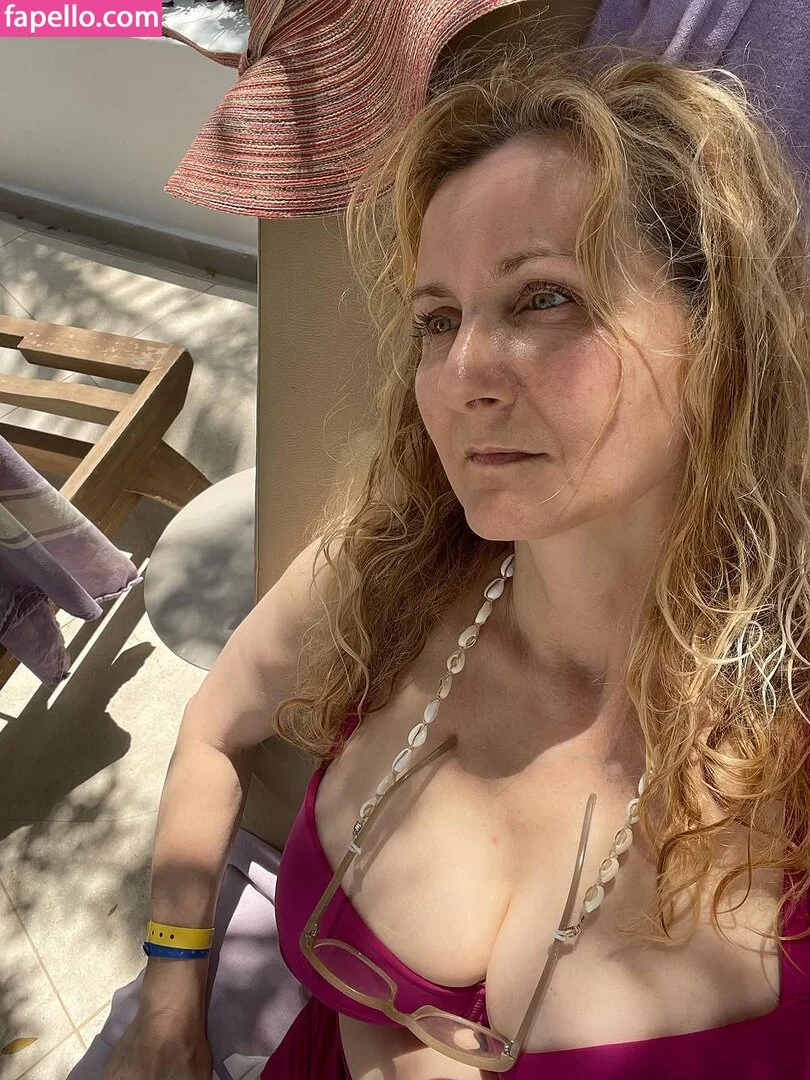 Corrinne Wicks Onlyfans Photo Gallery 